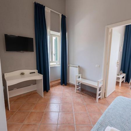 Artis Mare Bed & Breakfast Pozzuoli Exterior photo